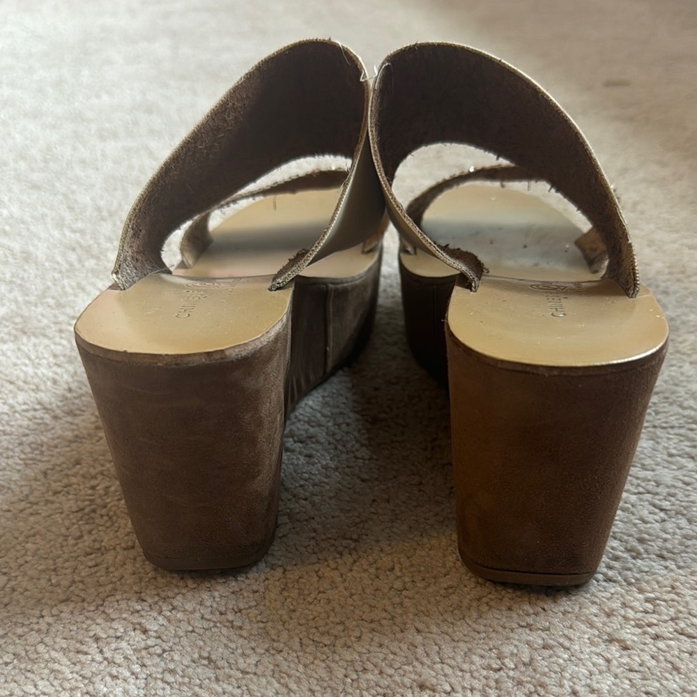 Chinese Laundry Gold and Cream Women's Sandals - Picture 3 of 4